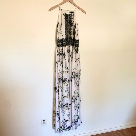 ✨HP✨Tahari Floral Dress with Lace Overlay - Picture 1 of 4